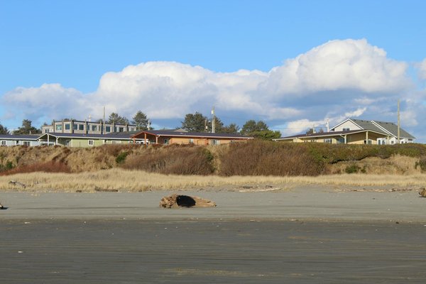 Comment organiser un camping pour une expédition d'escalade en haute montagne?