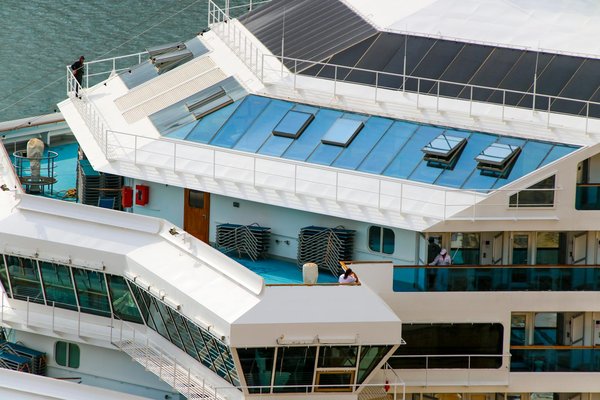 Quels sont les itinéraires recommandés pour un road trip à travers les déserts d'Australie?