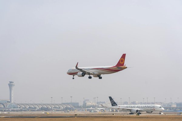 Peut-on trouver une location de vacances en Bretagne avec des cours de cuisine et des visites de marchés locaux?